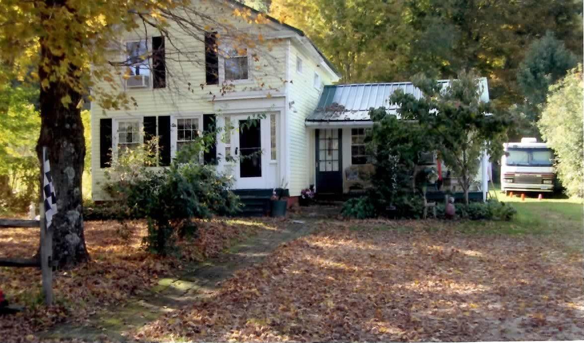 A Meadow House Bed & Breakfast Lakeville Exterior photo